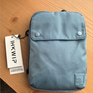 Ihkwip xl everyday essentials crossbody